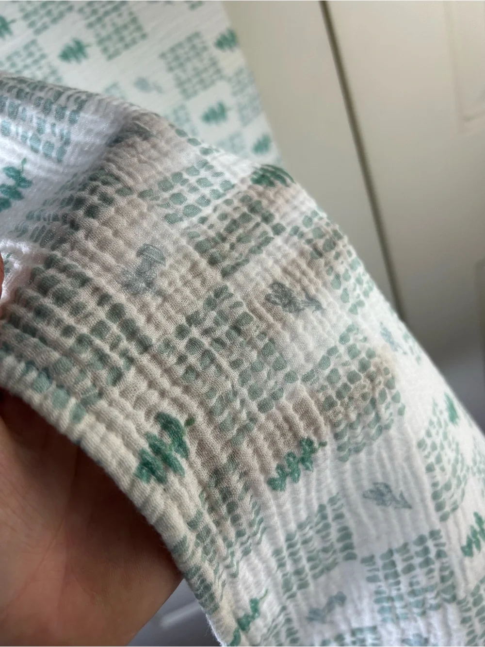 Soarwg Kids x LyricHom Baby Swaddle Blanket Muslin Green White Plants Leaves
